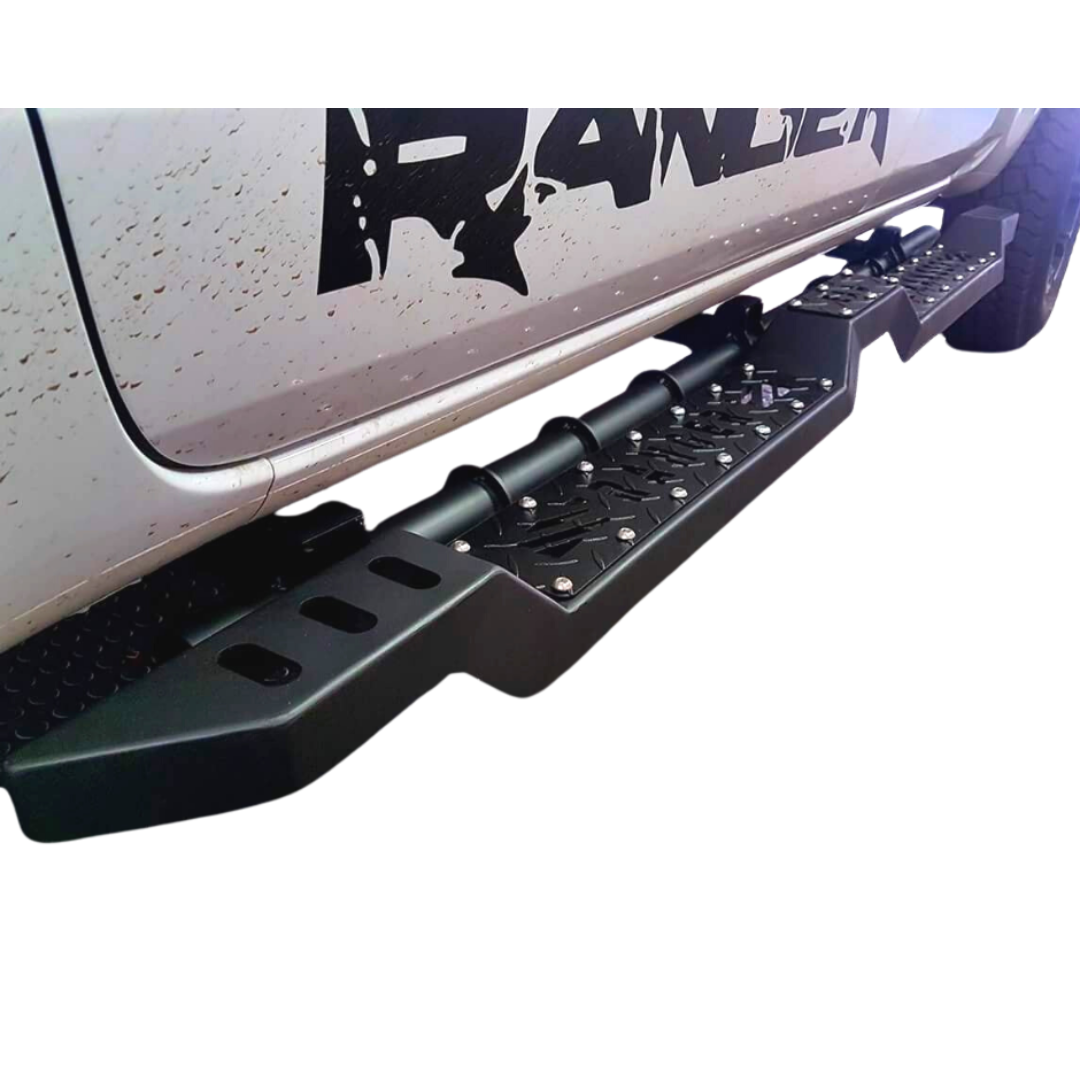 Full Metal Jacket Side Steps – Ford Ranger 2012+ & Toyota Hilux 2016+