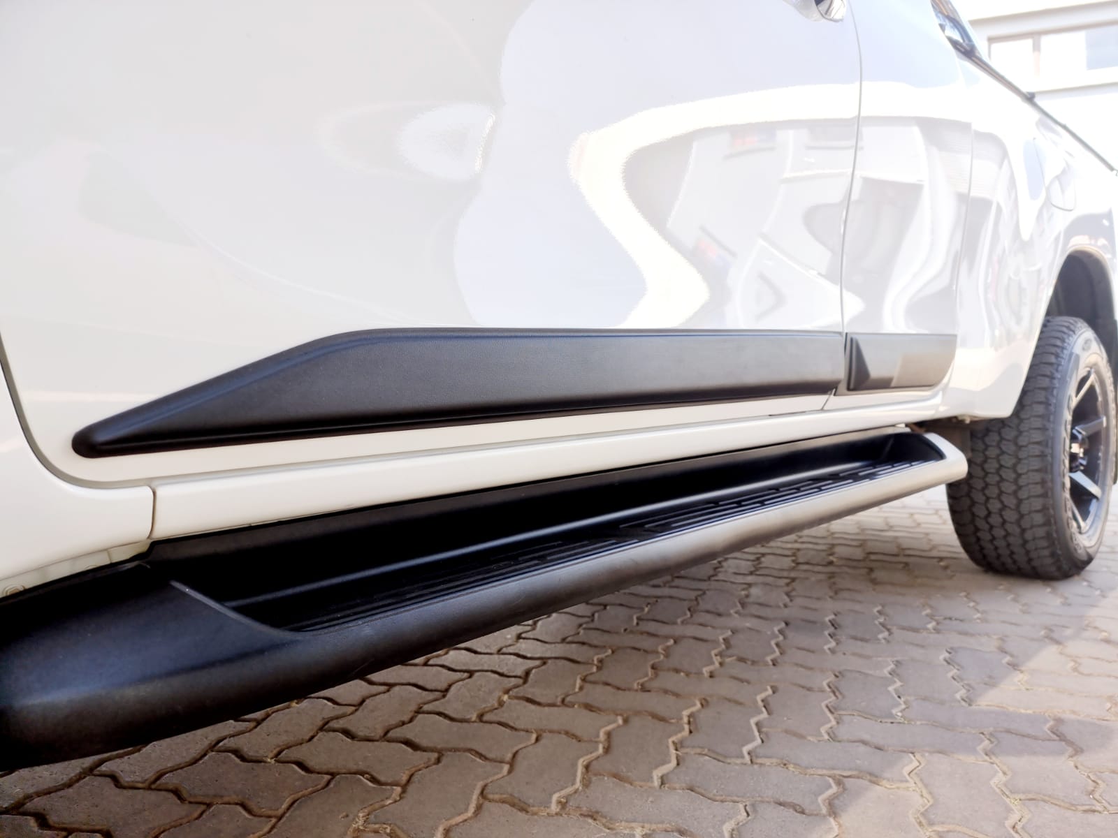 Toyota Hilux Gd 6 2016 To 2020 Extended Cab Body Cladding ABS Material - Image 2