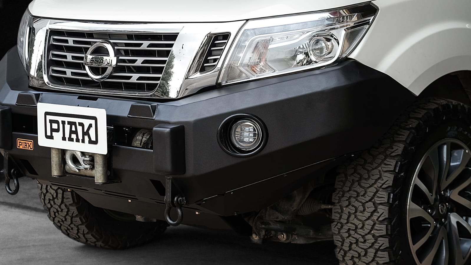 Navara D23 From Replacement Bu…