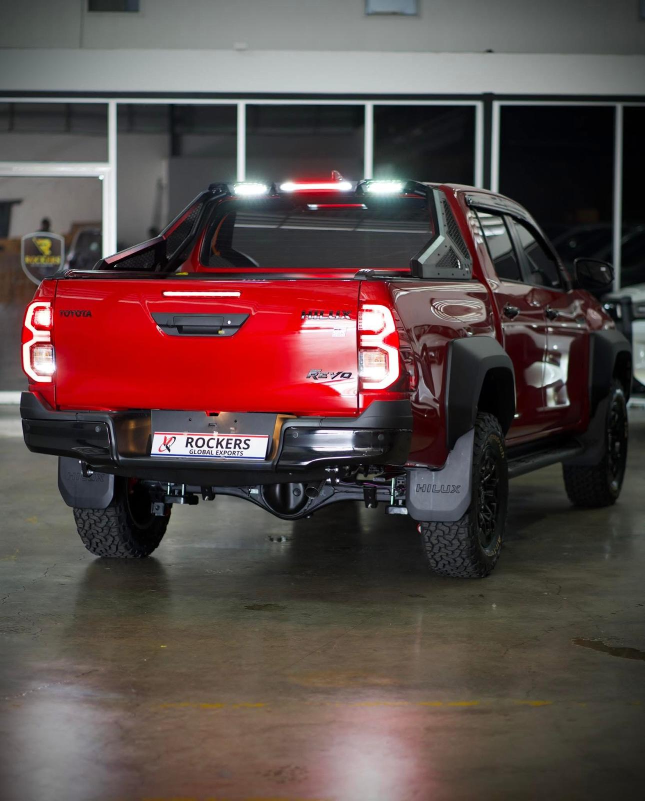 Toyota Hilux Travo 2026+ Victor Series Sports Bar - Hamer - SB2100-AA - Image 3