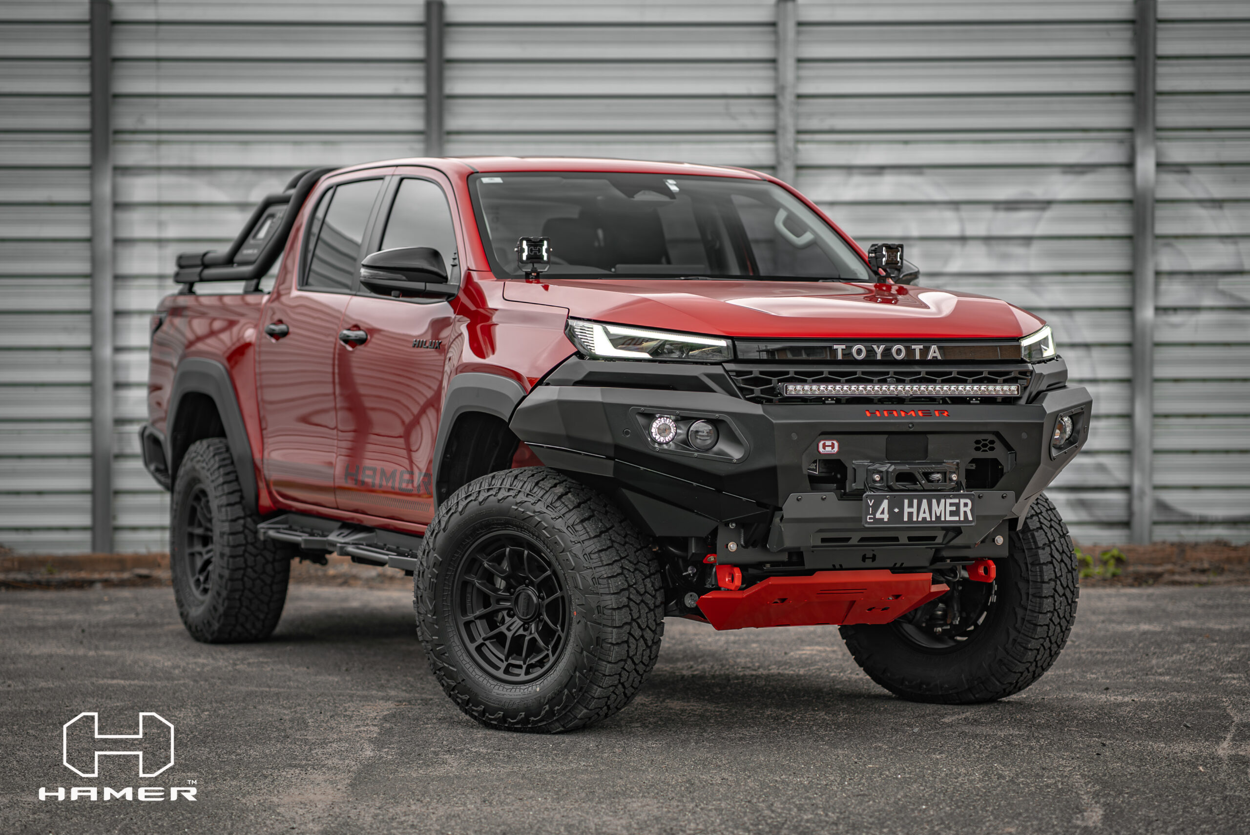 Toyota Hilux Travo 2026+ Shadow Series Side Steps- Hamer - AM105-RE15 - Image 2
